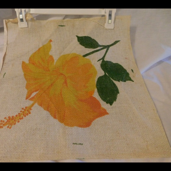 Yellow Rose Cross Stitch - Picture 1 of 1